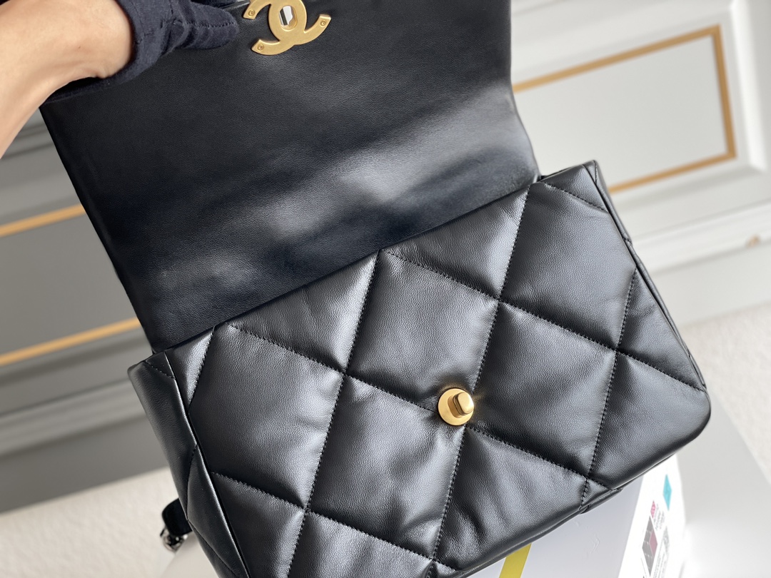 Chanel 19 Bags